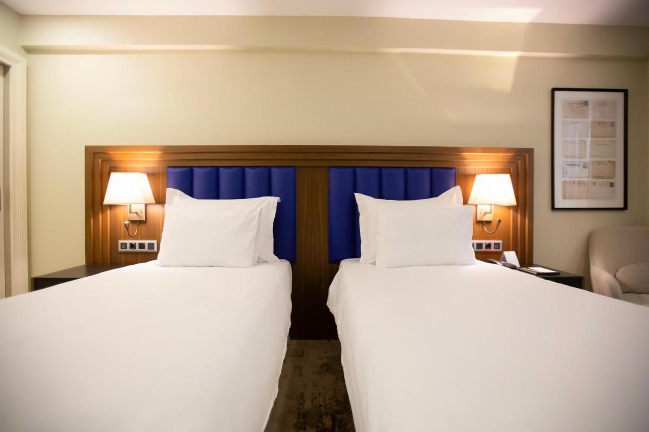 Ramada Plaza Sultanahmet Hotel Istambul Exterior foto A typical room at the hotel