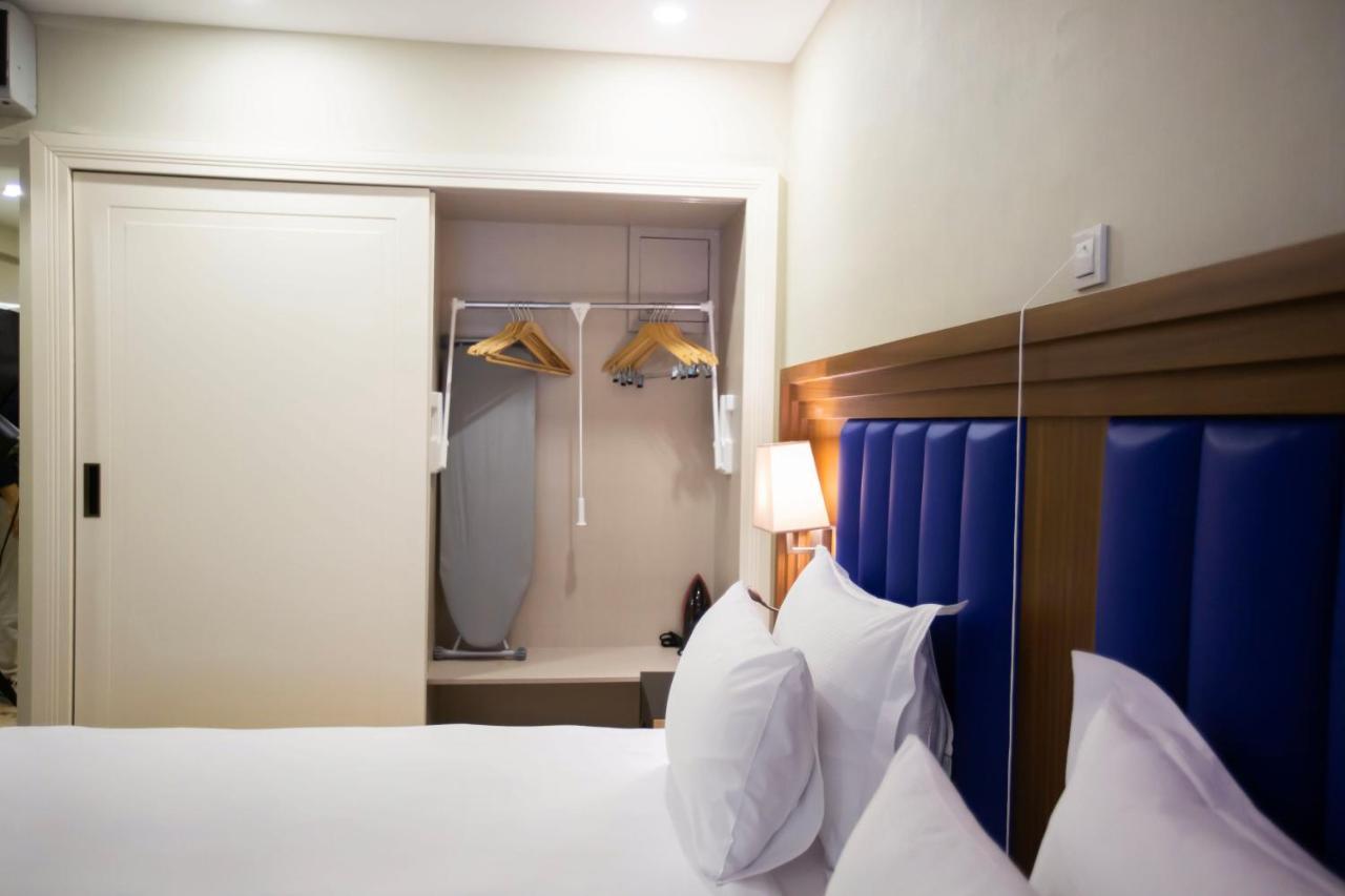 Ramada Plaza Sultanahmet Hotel Istambul Exterior foto A room at the hotel