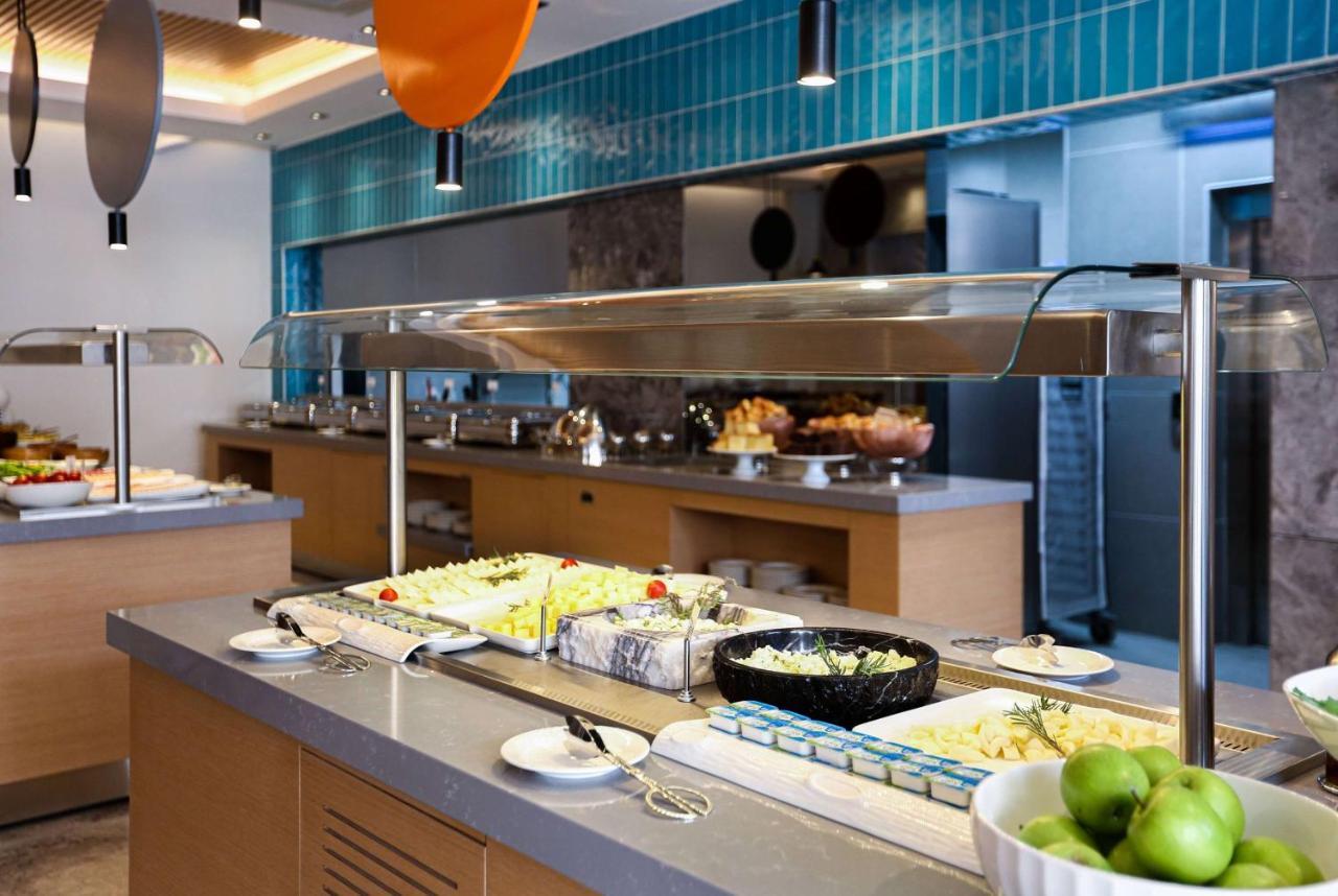 Ramada Plaza Sultanahmet Hotel Istambul Exterior foto A salad bar